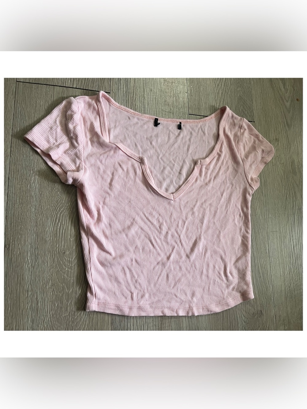 Baby Pink ribbed crop top, like a size small